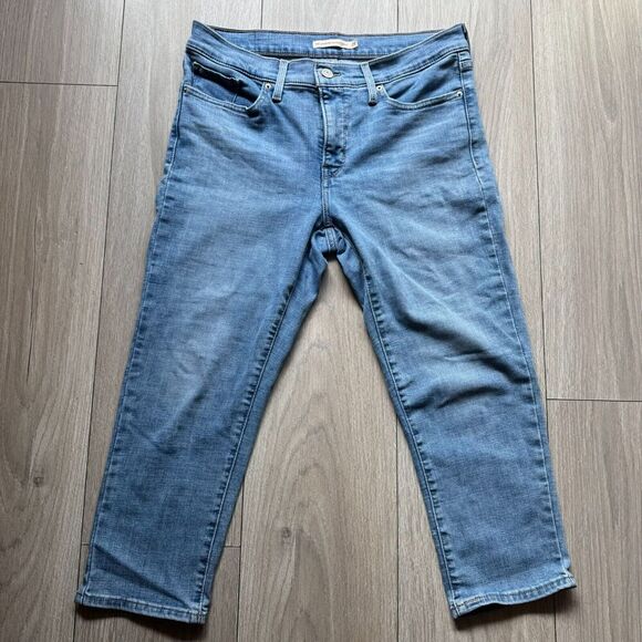 Levi's Denim - Levi's 311 Women's Size 29 Blue Skinny Shaping Capri Light Wash Stretch Jeans